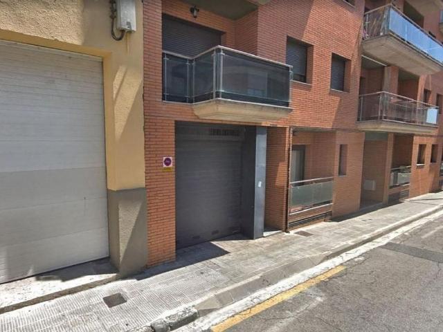 Garaje en venta en Baix Vila, Osona