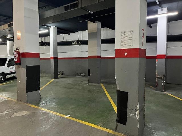 Garaje en venta en Sants-Montjuïc, Barcelonès
