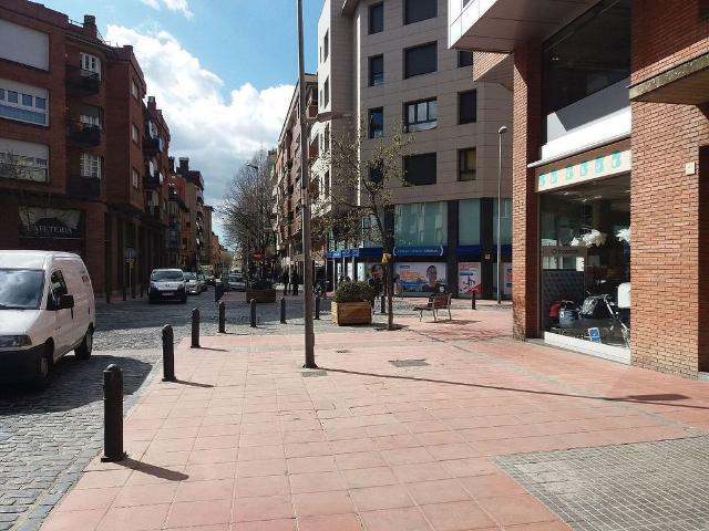 Garaje en venta en Osona, Catalunya