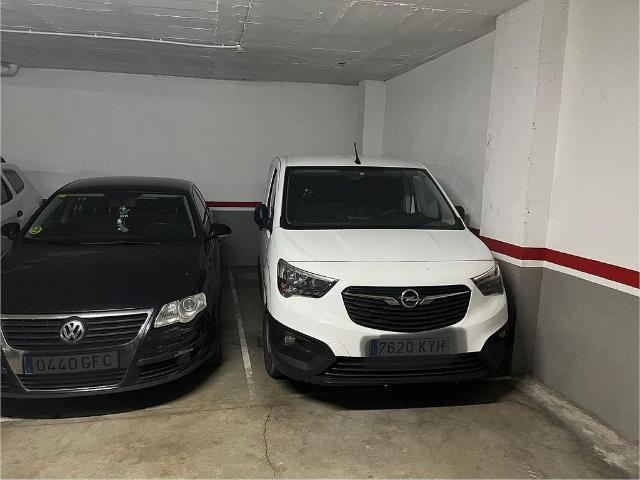 Garaje en venta en Osona, Catalunya