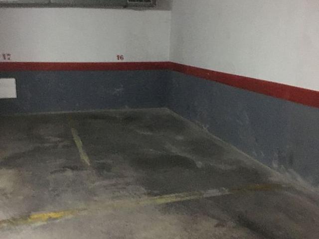 Garaje en venta en Nou Barris, Barcelonès