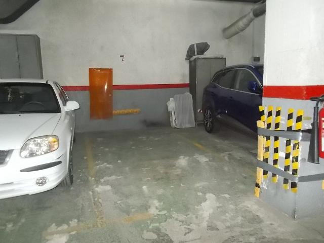 Parking en venta en Badalona, Can Claris