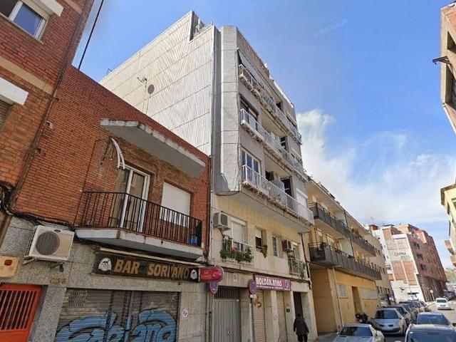Garaje en venta en el Raval, Badalona