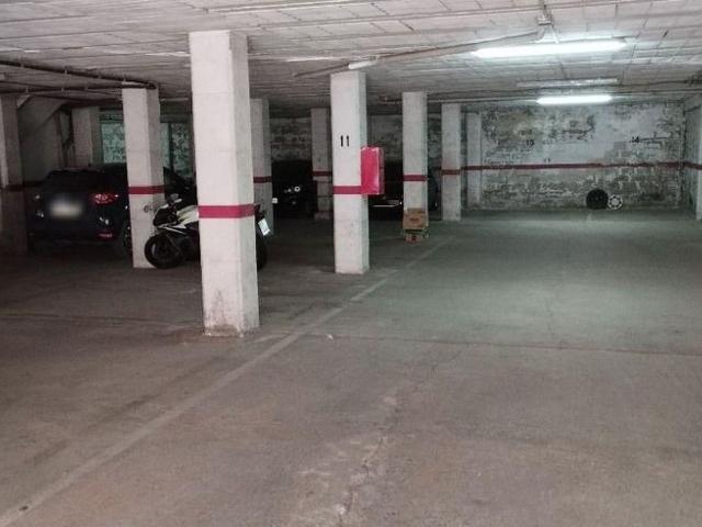 Garaje en venta en Olesa De Montserrat