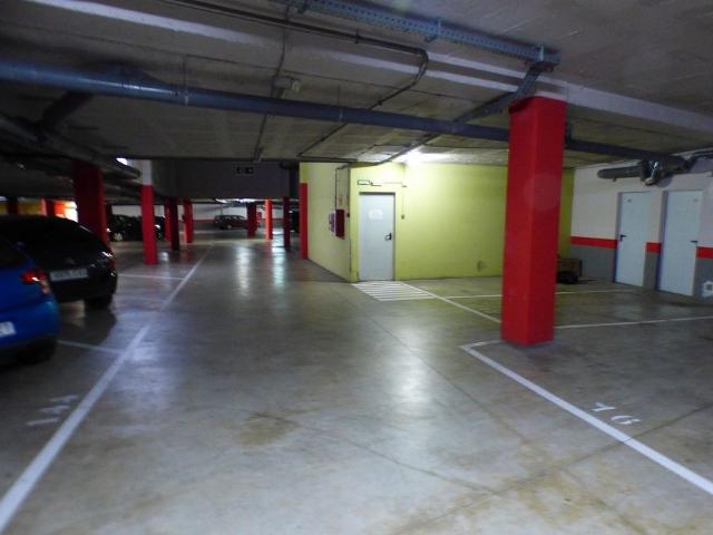 Garaje en venta en Banyoles