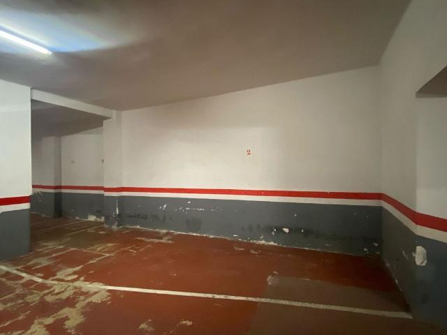 Garaje en venta en Barcelona, el Guinardó