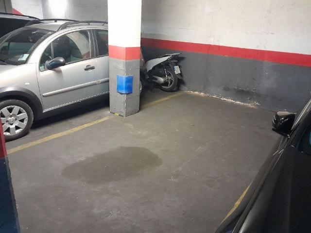 Garaje en venta en Sants-Montjuïc, Barcelonès