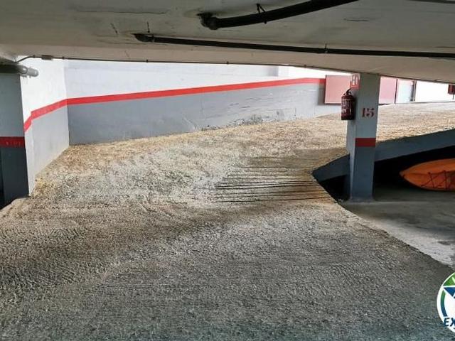 Garaje en venta en Alt Empordà, Catalunya