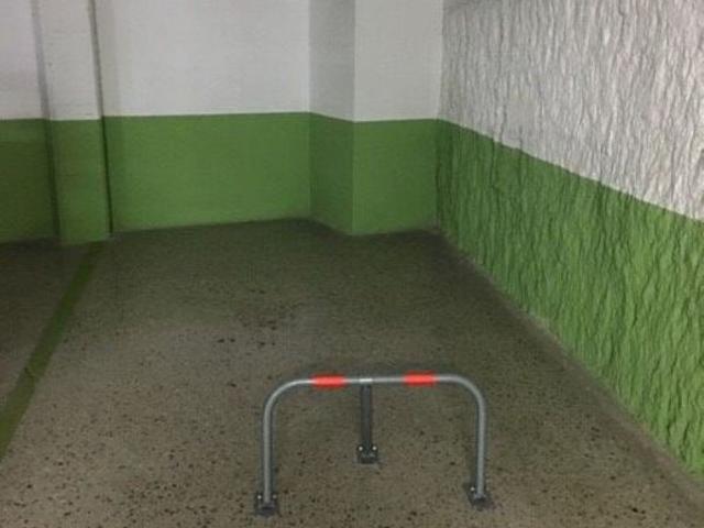 Parking en venta en Esplugues De Llobregat, el Gall