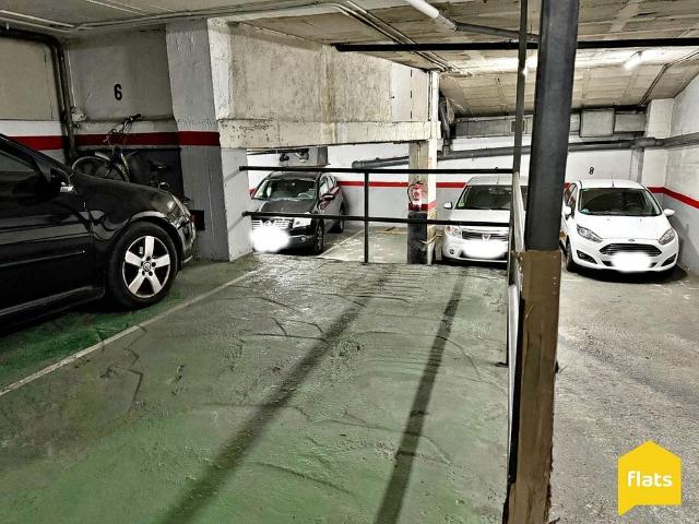 Garaje en venta en Can Mariner, Barcelonès