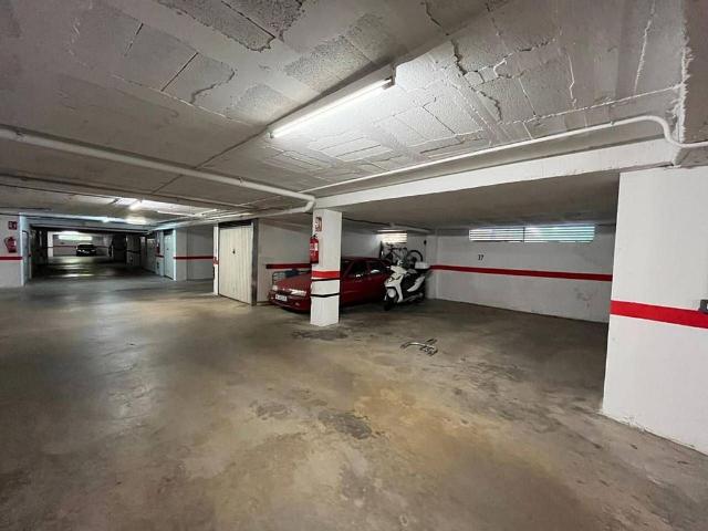 Garaje en venta en Palau, Gironès