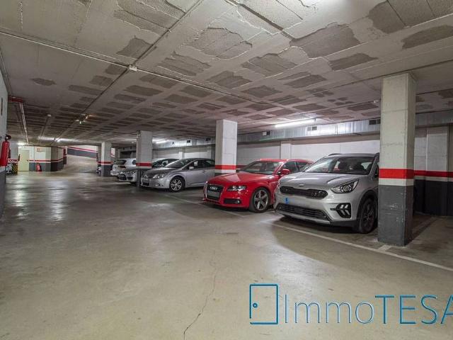 Parking en venta en Sabadell, la Cobertera
