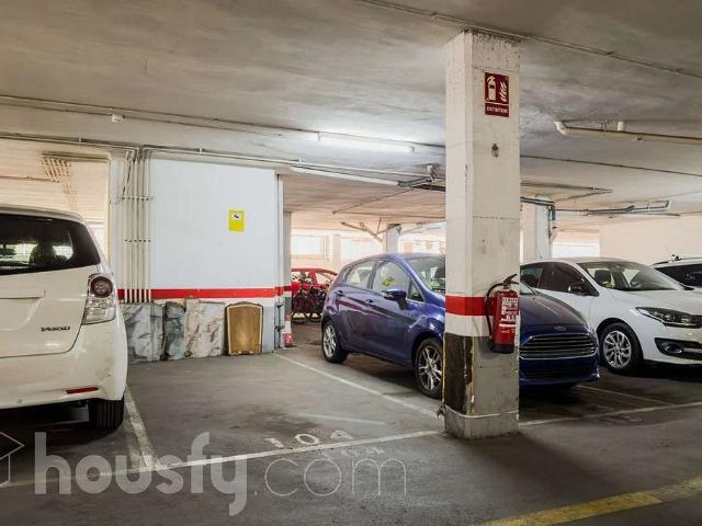 Garaje en venta en Districte II, Barcelonès