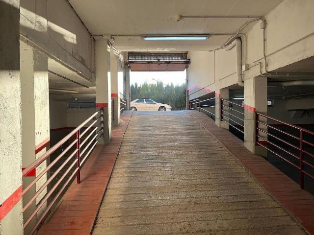 Garaje en venta en Pla de l'Estany, Catalunya