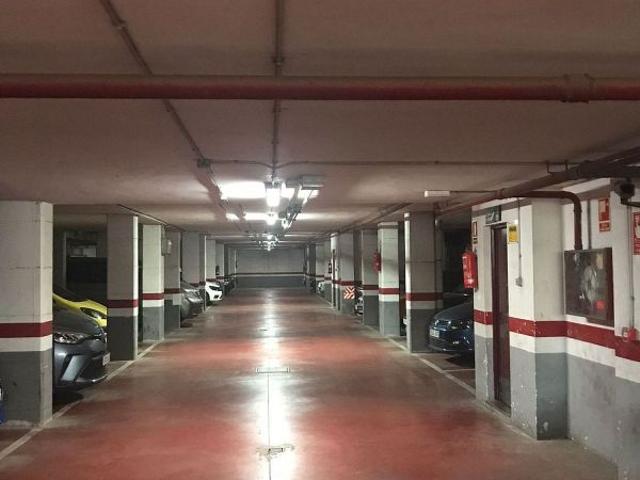 Parking en venta en Esplugues De Llobregat