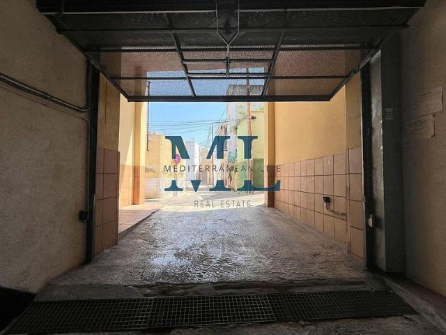 Garaje en venta en Sant Pere De Ribes, la Geltrú