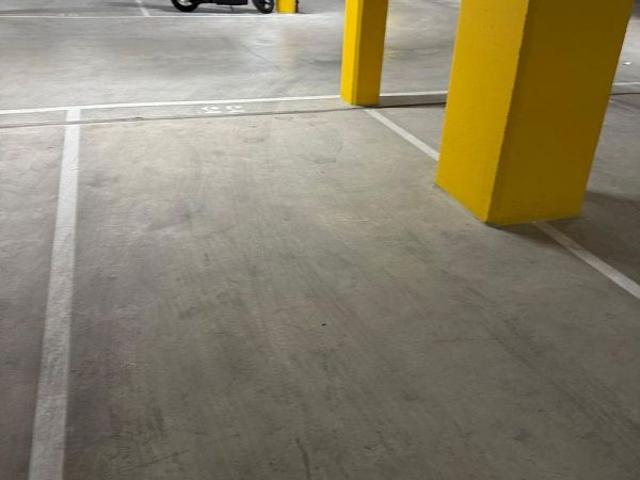 Parking en venta en Badalona, Progrés