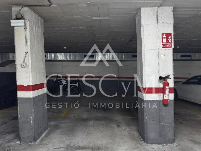 Garaje en venta en les Planes, Sant Joan Despí