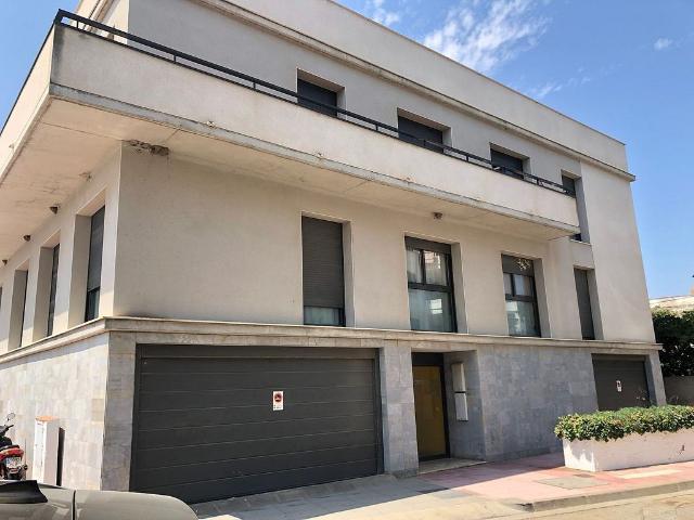 Garaje en venta en Alt Empordà, Catalunya