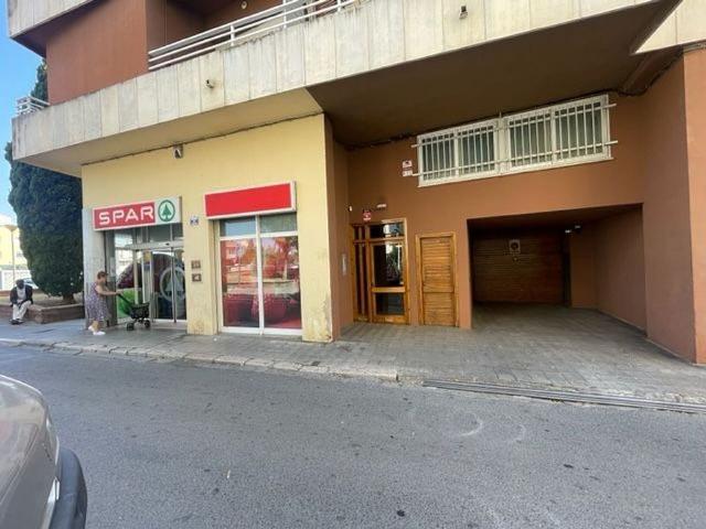 Garaje en venta en Figueres, Girona
