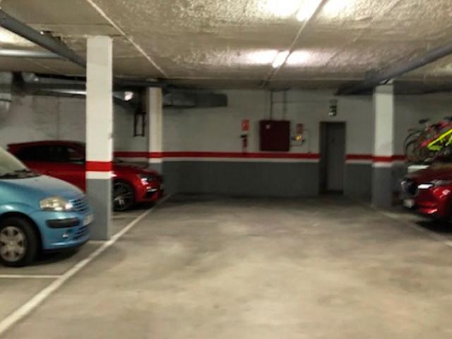 Garaje en venta en la Granada, Vallès Oriental