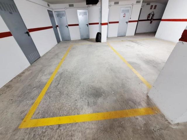 Garaje en venta en Carlet, Valencia