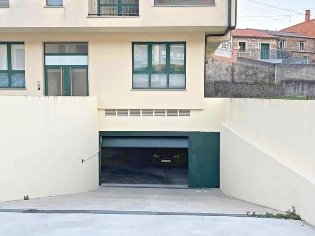 Garaje en venta en Carnota, A Coruña