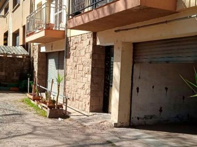 Garaje en venta en Garrotxa, Catalunya