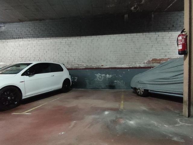 Garaje en venta en Rubí