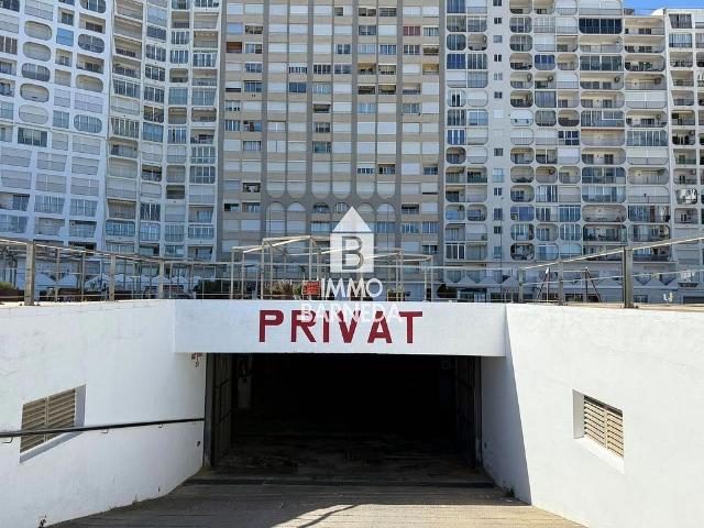 Garaje en venta en Alt Empordà, Catalunya