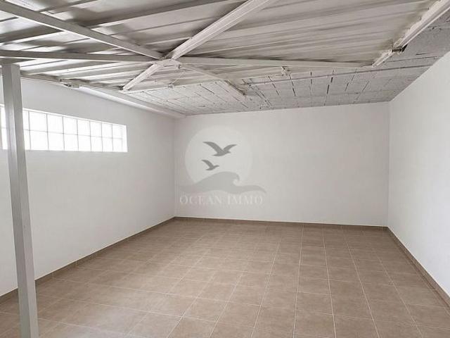 Garaje en venta en Alt Empordà, Catalunya