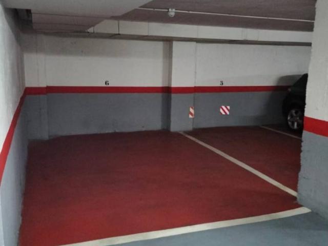 Garaje en venta en Madrid, Cortes