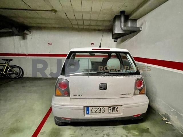 Garaje en venta en Osona, Catalunya