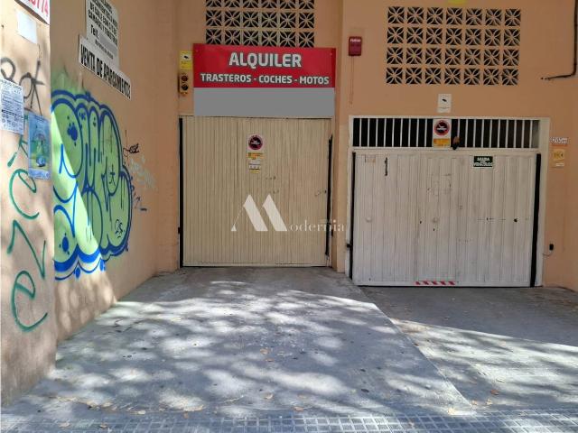 Garaje en venta en Málaga, Capuchinos