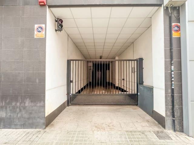 Garaje en venta en el Raval de Santa Teresa, Elche