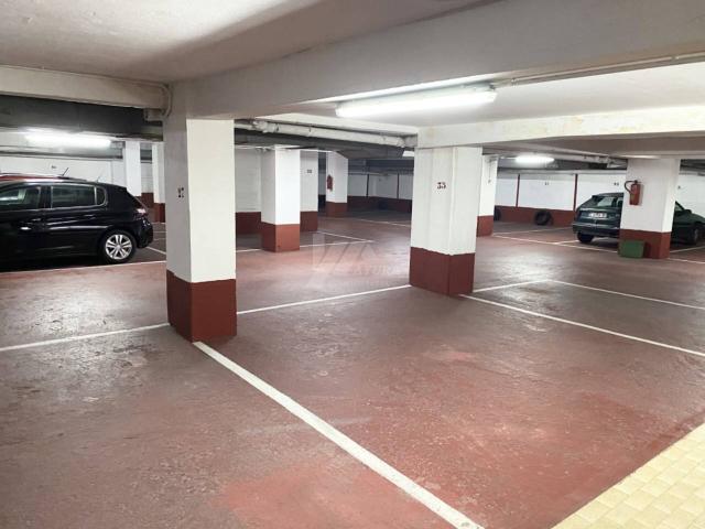 Garaje en venta en Santiago de Compostela, Santiago
