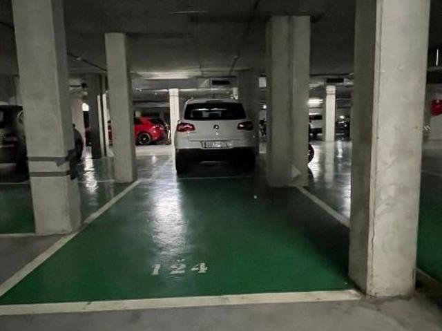 Parking en venta en Esplugues De Llobregat