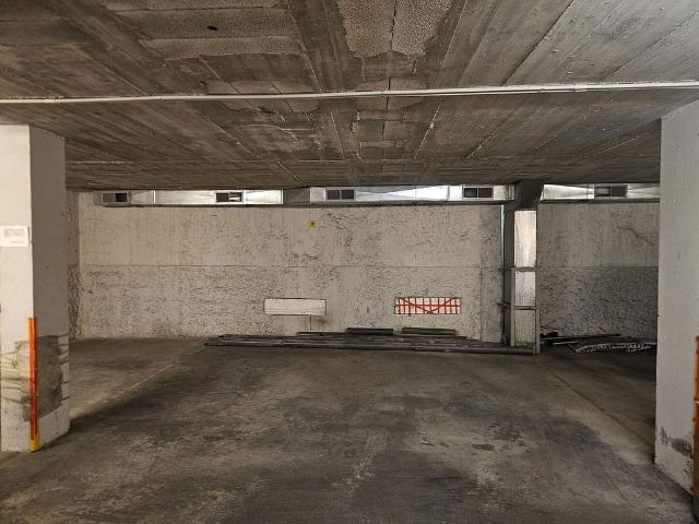 Garaje en venta en Esplugues De Llobregat