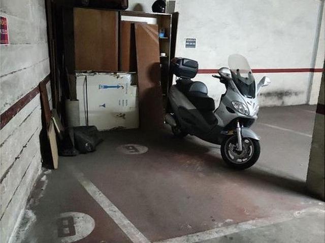 Garaje en venta en Alt Empordà, Catalunya