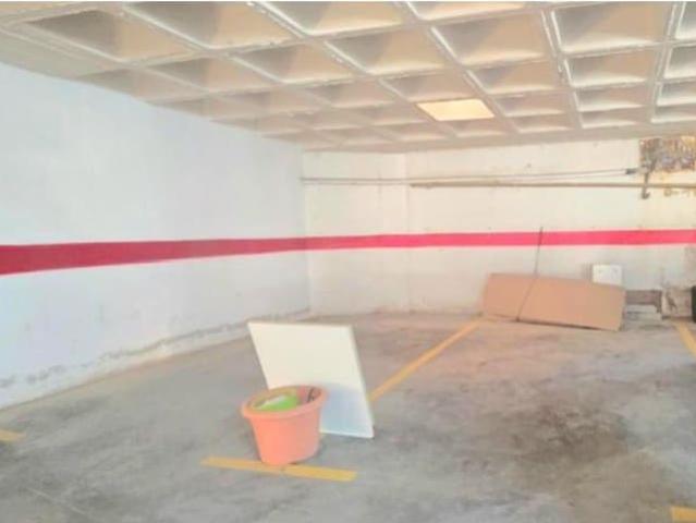 Garaje en venta en la Marina Baixa, Valencia