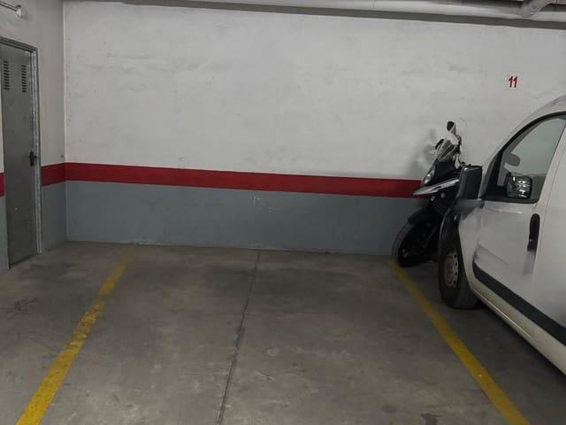 Garaje en venta en Fuengirola