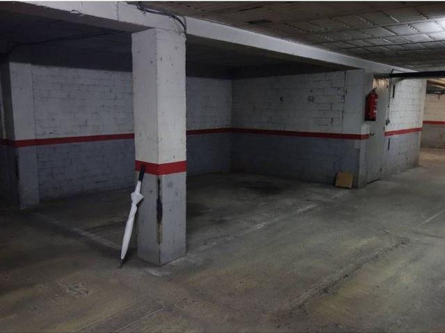 Garaje en venta en Gironès, Catalunya