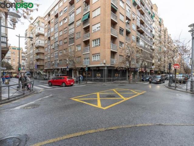 Garaje en venta en Granada, Ronda