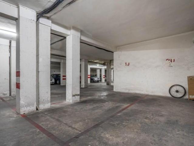 Garaje en venta en Granada, Ronda