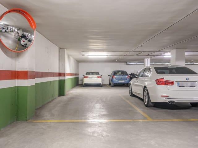 Garaje en venta en Centro, Comarca de la Vega de Granada