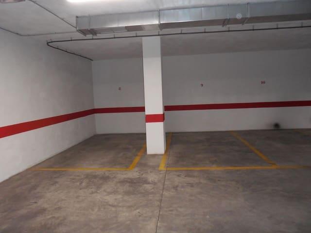 Garaje en venta en Centro, Comarca de la Vega de Granada