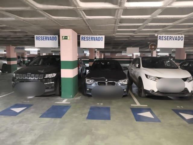 Garaje en venta en Granada, Centro - Sagrario