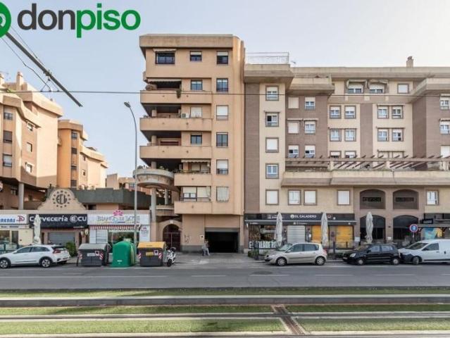Garaje en venta en Granada, Zaidín - Vergeles