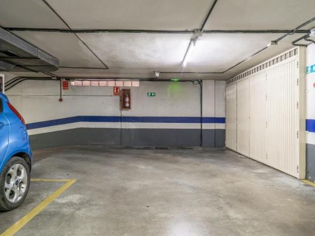 Parking en venta en Granada, Zaidín - Vergeles Parking en venta en Granada, Zaidín - Vergeles