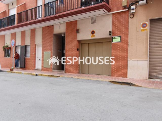 Garaje en venta en Guardamar Del Segura, Alicante